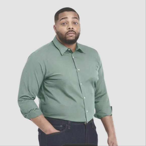 Stafford Other - Stafford Men's Casual Green Light Button Down Shirt Size 181/2